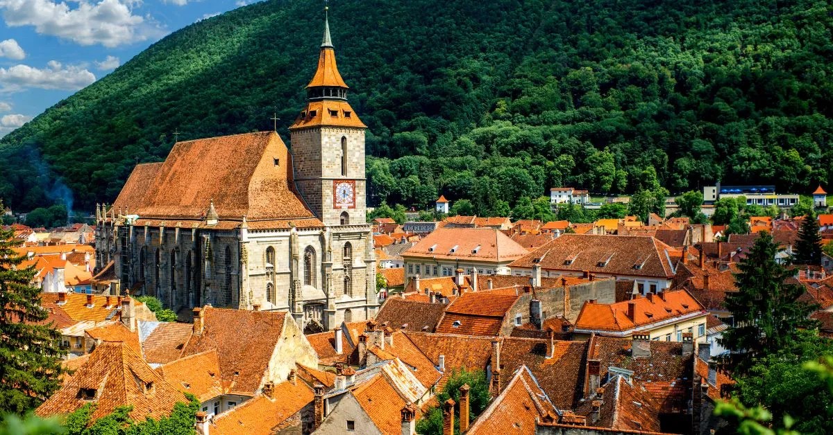 Pros And Cons Of Living In Romania 2024 Nomad Life 101