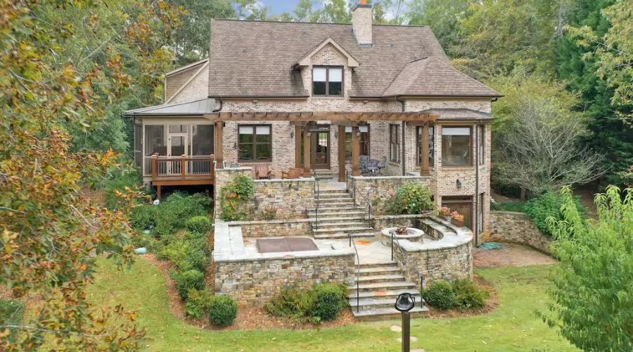 Lake Oconee Rentals Embrace Serenity with Perfect Rentals