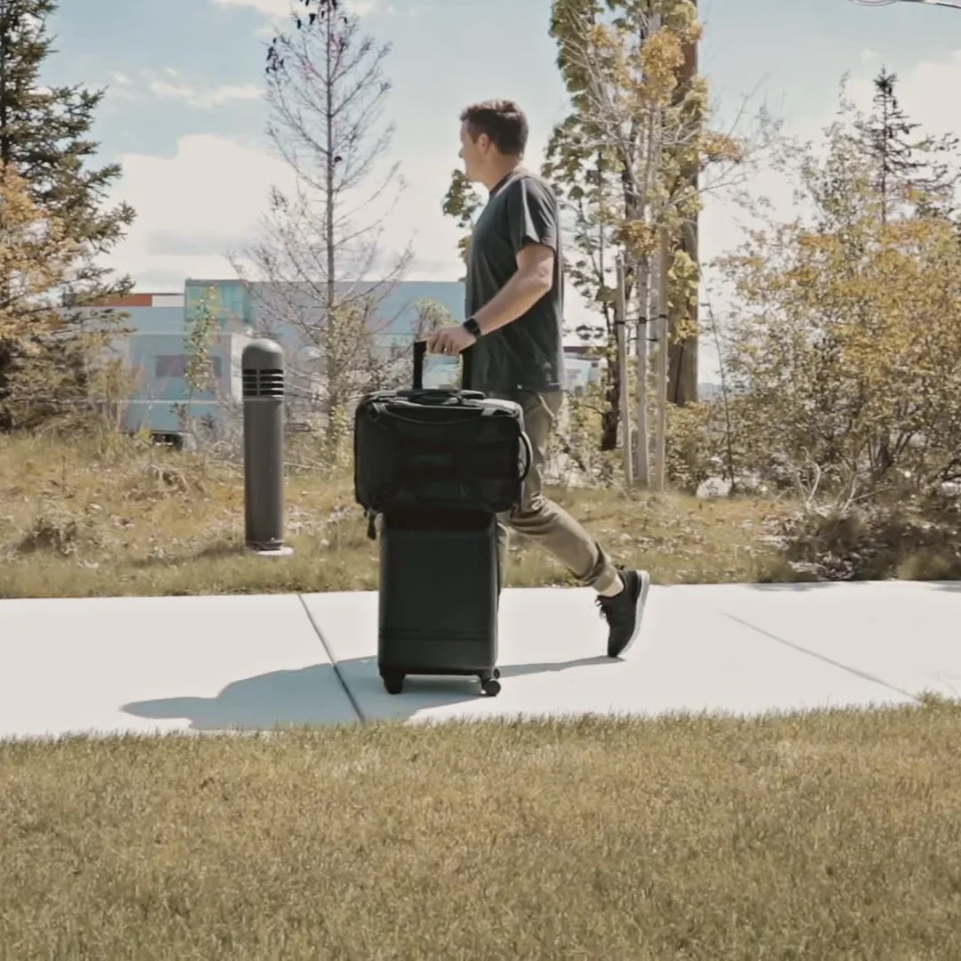 Nomatic Carry On Classic Review (Updated 2022) » Nomads Nation