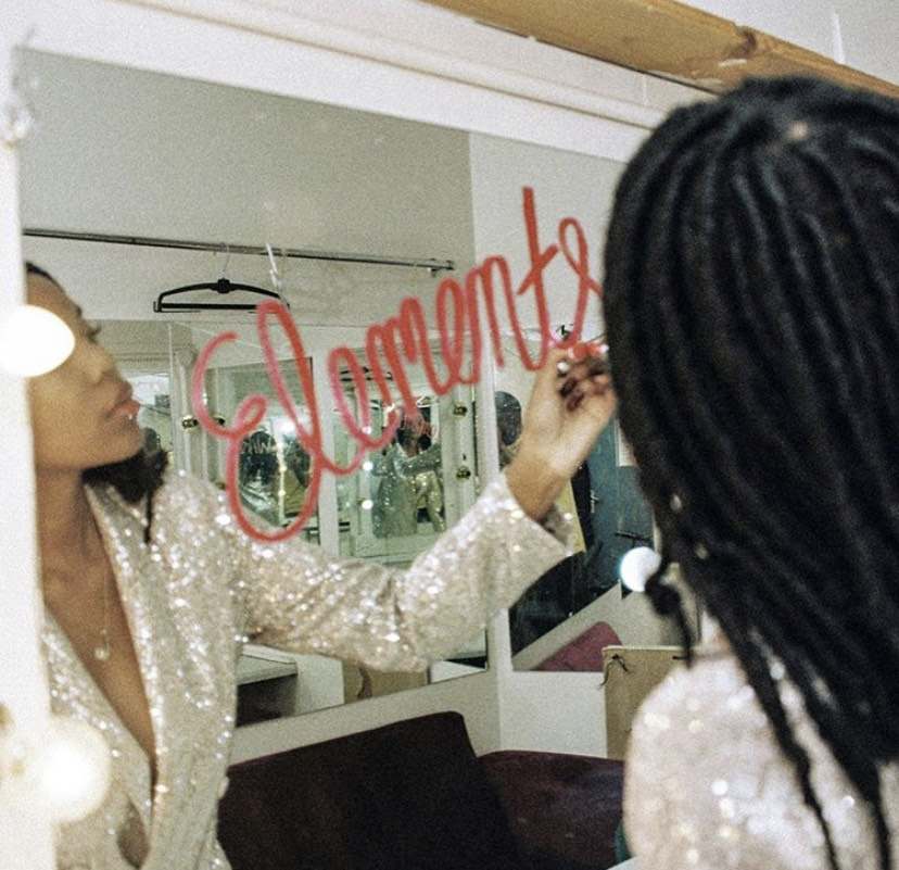 Elaine's Elements Or "On Clarity That's Clear To See"