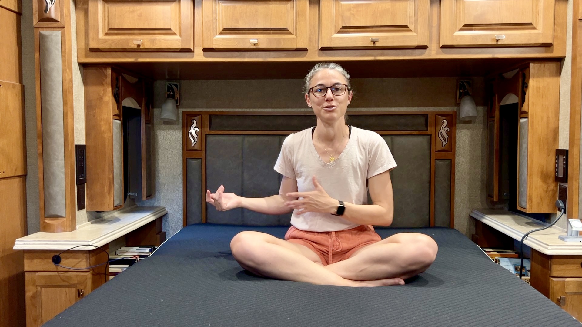 Eight Sleep Pod Pro Review Smart Bed Cooling And Heating Mattress