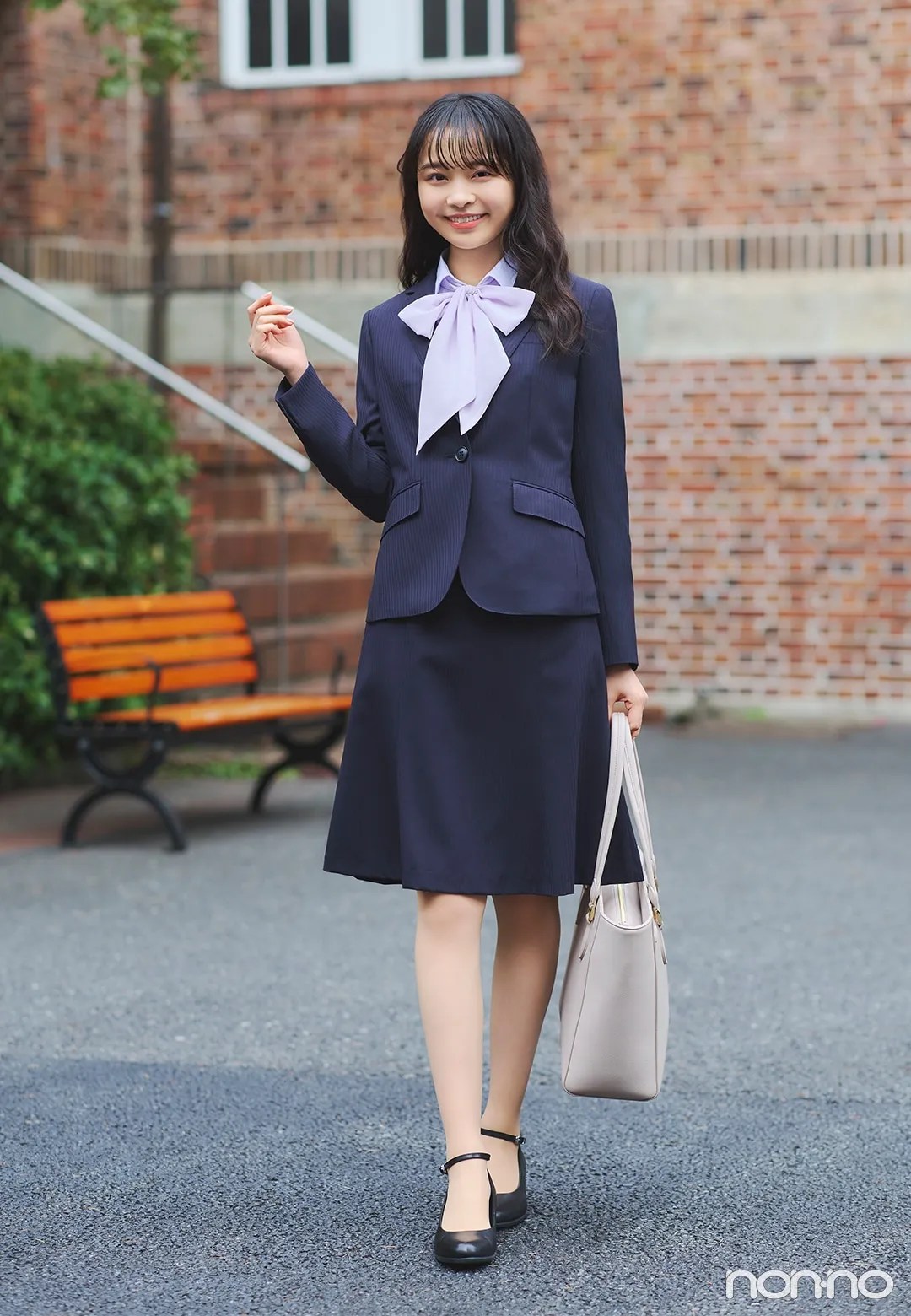 入学式は“青山のスーツ”で決まり♡ 自分らしく、最高の一着でデビューを飾ろう！ ファッション nonno web