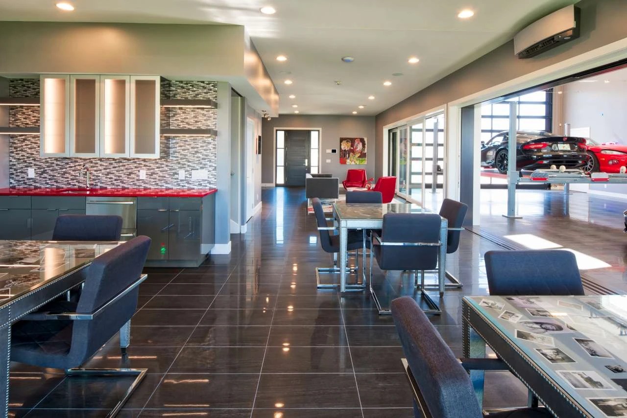 Contemporary Luxury Garage NorSon Custom Builders