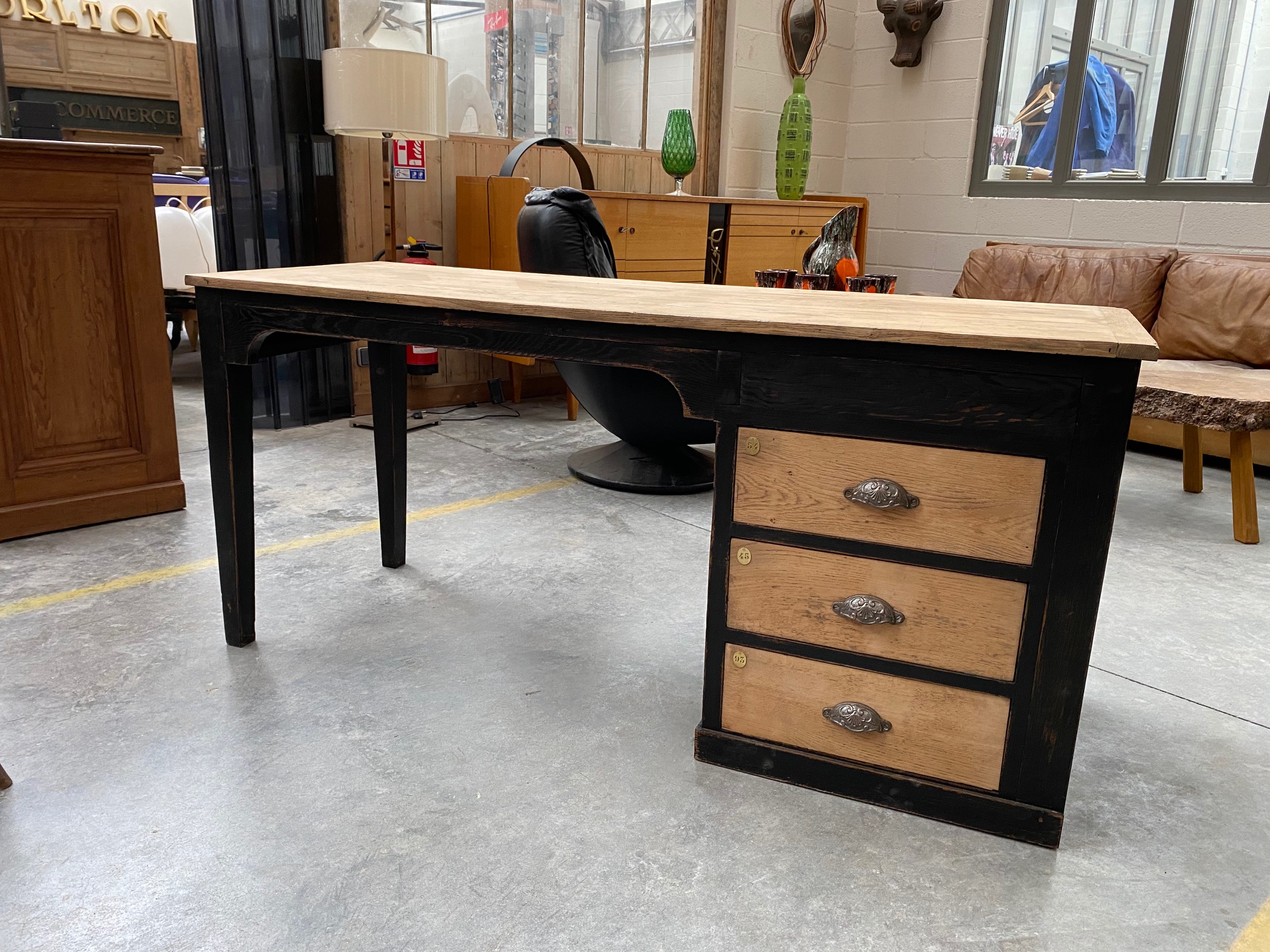 Ancien bureau en Chêne Nord Factory