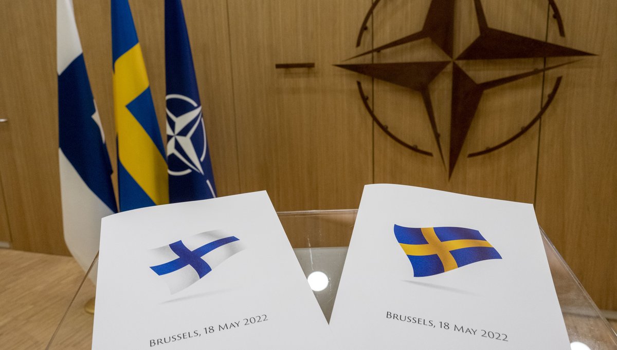 Applying for NATO membership Comparing Spain with Finland and Sweden