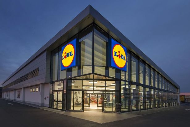 Lidl Arriva A Messina: Lavoro Per 14 Giovani - Normanno.com 409_x_615_jpg
