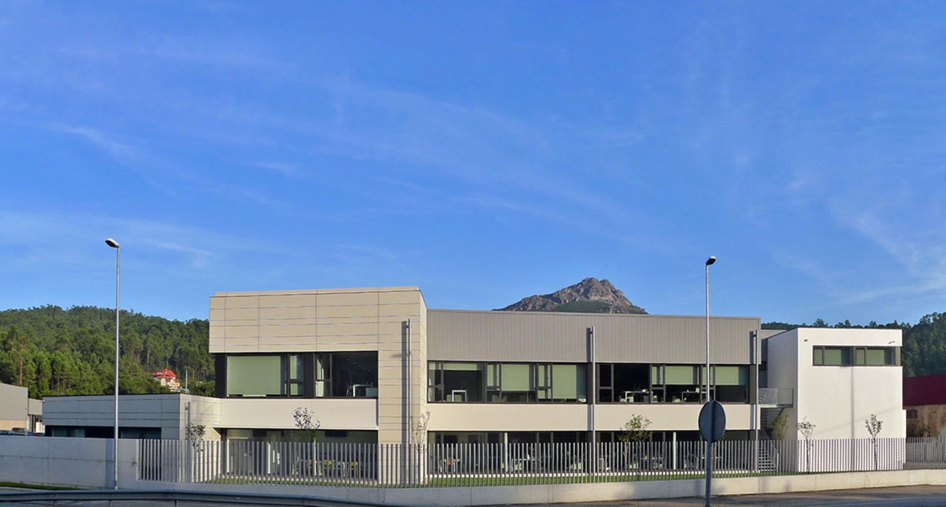 Nave para Emissions Systems Spain SL » Nortap