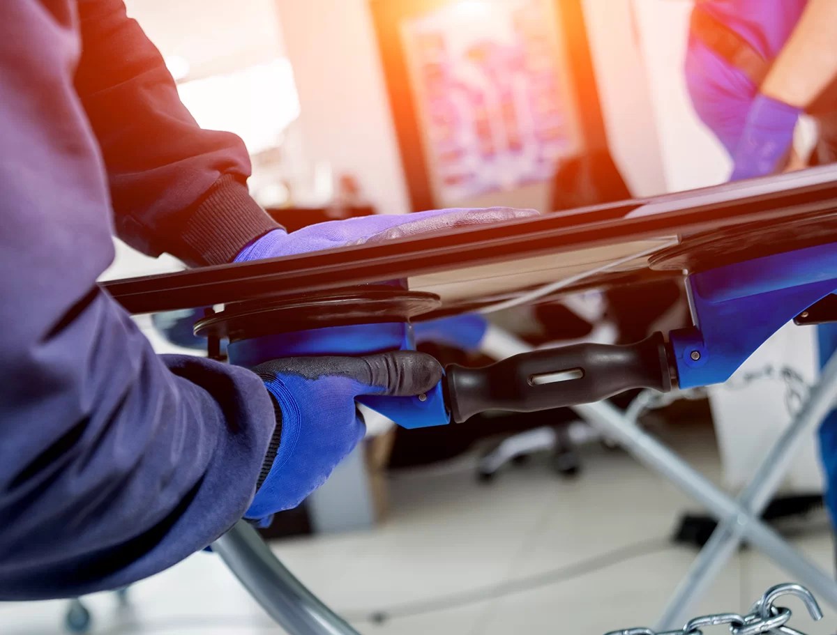 Bradford Auto Glass Windshield Repair and Replacement in Bradford.