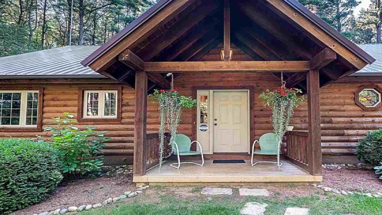 105 Lane 100A Pine Canyon Lake Lake, Angola, IN 46703 North Eastern