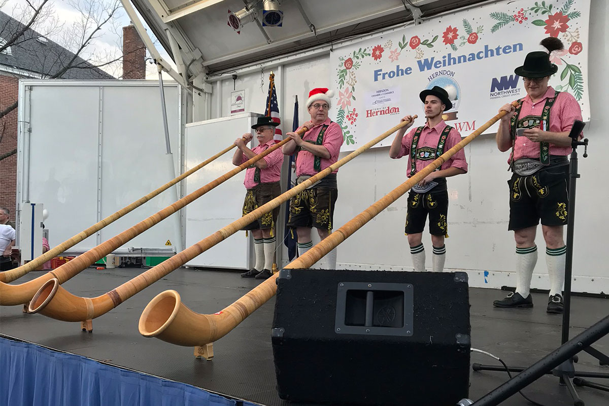 This Authentic German Christmas Celebration in Herndon Is Attracting