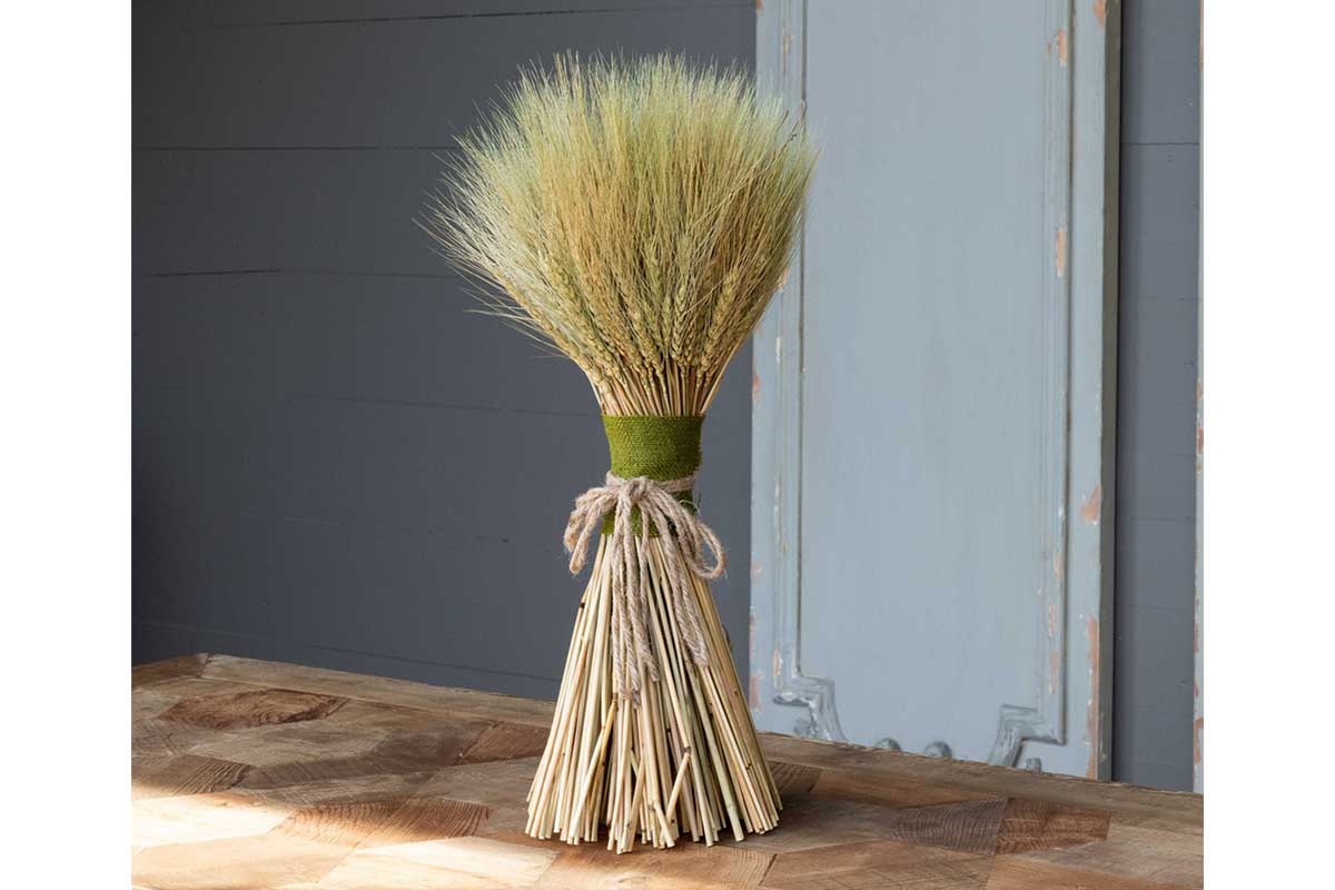 FallThemed Décor to Bring the Harvest to Your Home