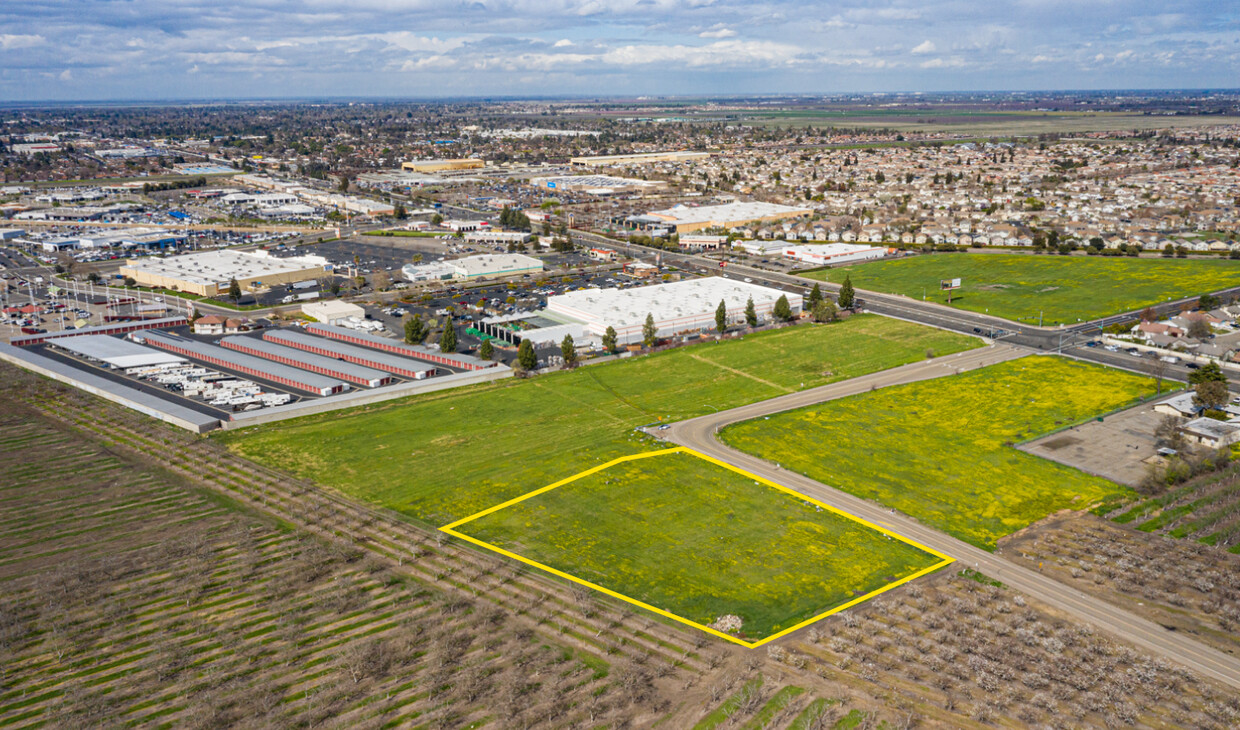 Commercial Land 7301 N State Route 99 W Frontage Road, Stockton, CA