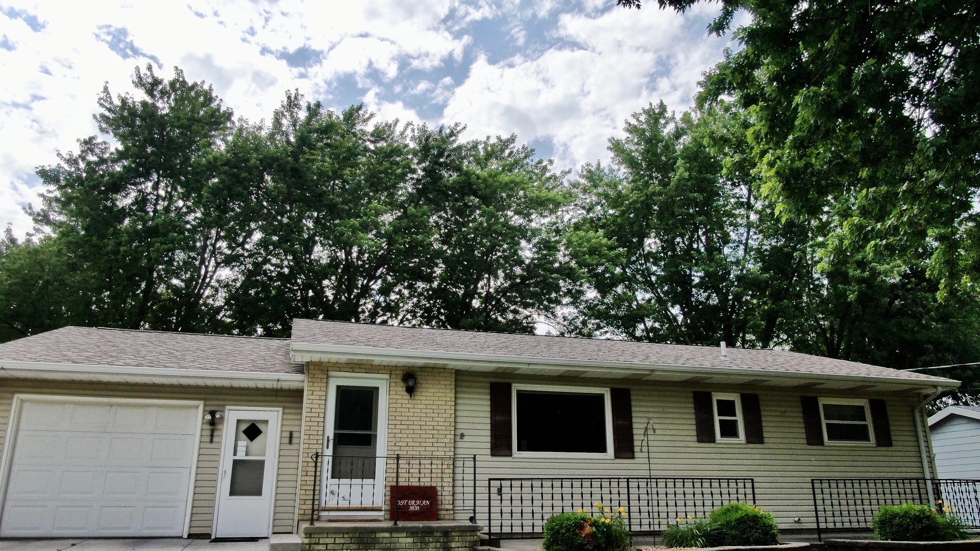 front6 North Iowa Real Estate