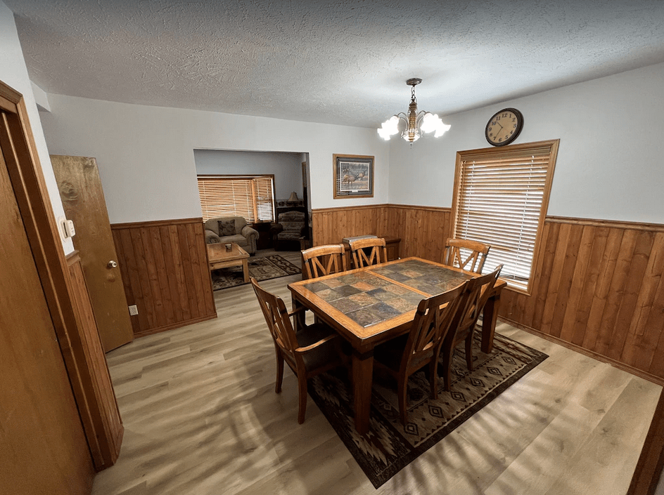 Lodging in Walden, Colorado. Nightly Rentals in Walden, Colorado.