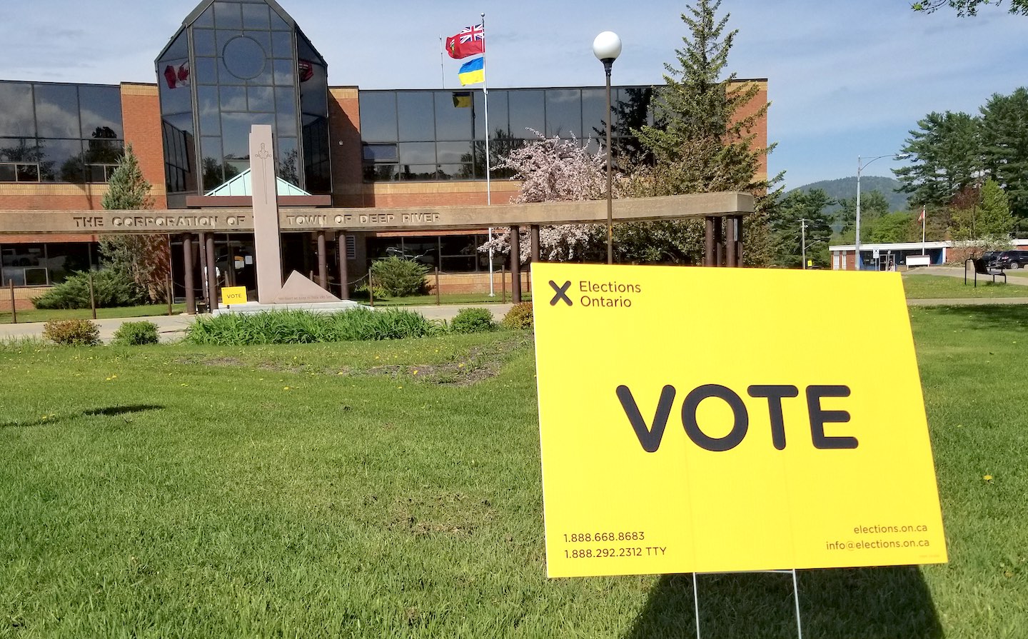 Advance polls open over long weekend NORTH RENFREW TIMES