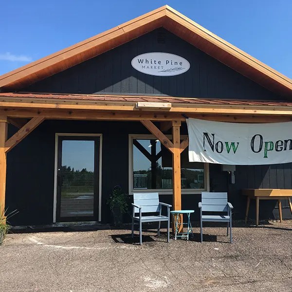 White Pine Market North Shore Visitor