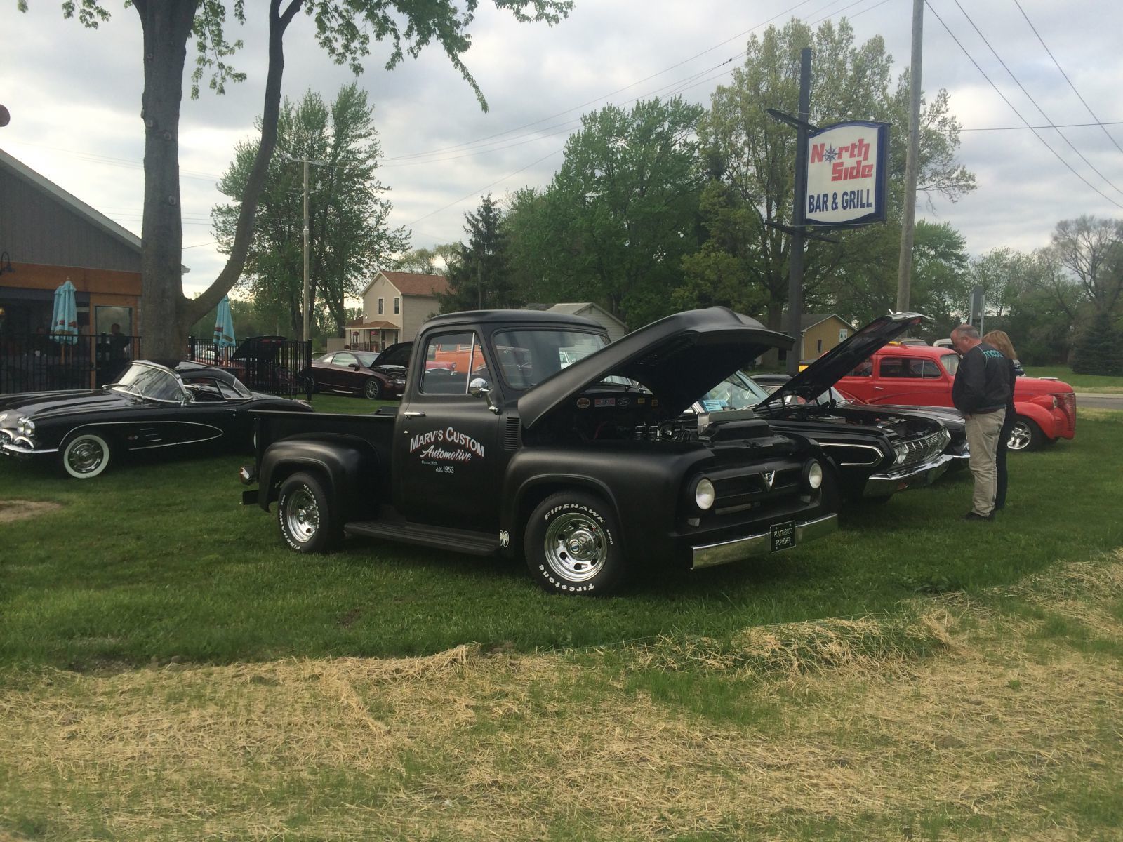 Gallery Northside Bar & Grill