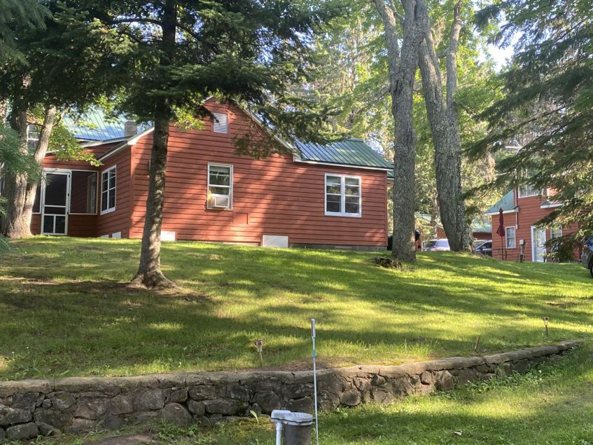 Tackle Box Cabin Rental WI Northwoods Reel’em In Resort