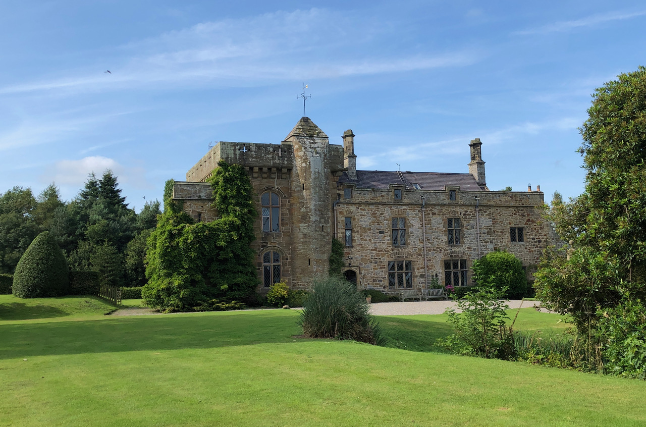 A guest post from Wren author, Lucy Hope Nosy Crow