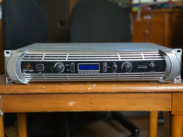 Behringer iNUKE NU6000DSP stereo amplifier PARTS/NOT WORKING | Notable
