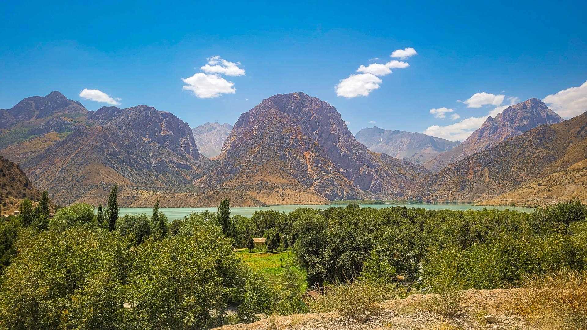 Is Iskanderkul Lake in Tajikistan Worth Visiting?