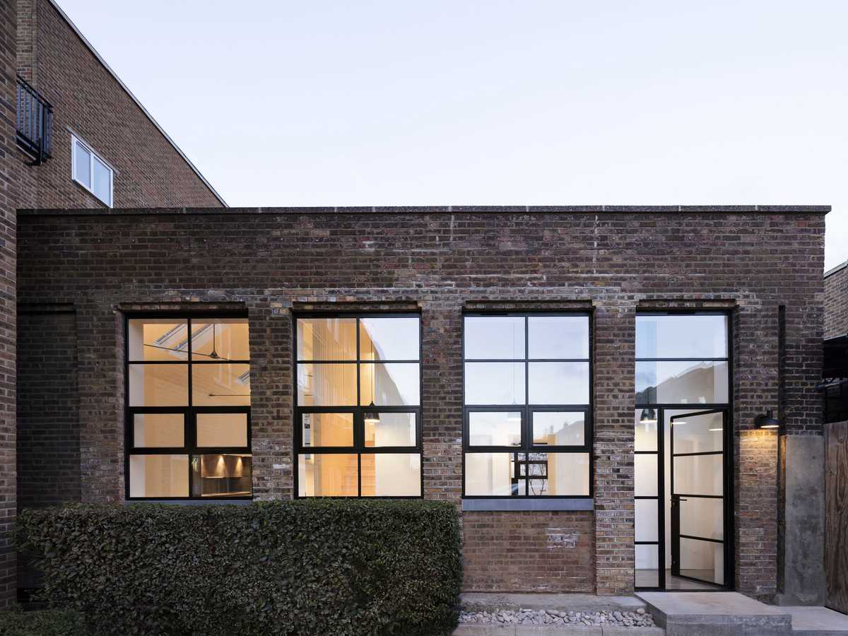 Industrial Windows When and How You Should Use Them?