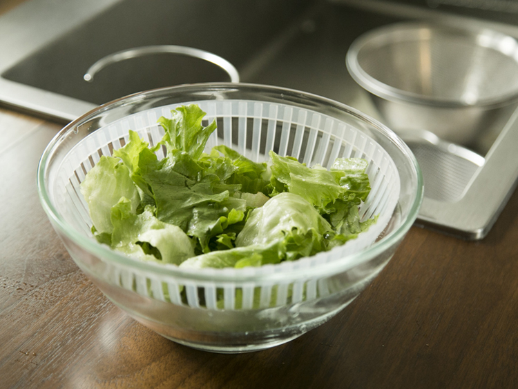 レタス丸ごと水切りできる、サラダボウルにもなるスピナーセット スタイルコラム