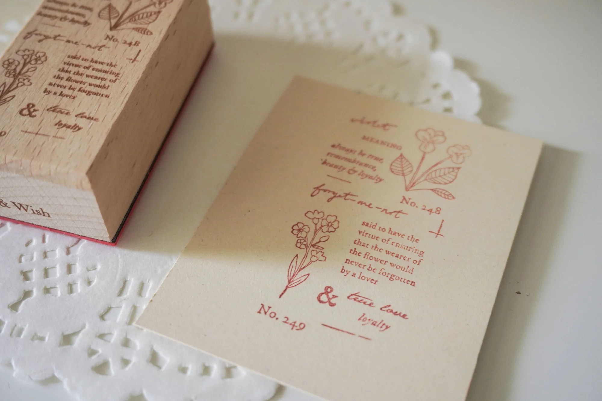 Violet & Rubber Stamp, Note & Wish Rubber Stamp Note