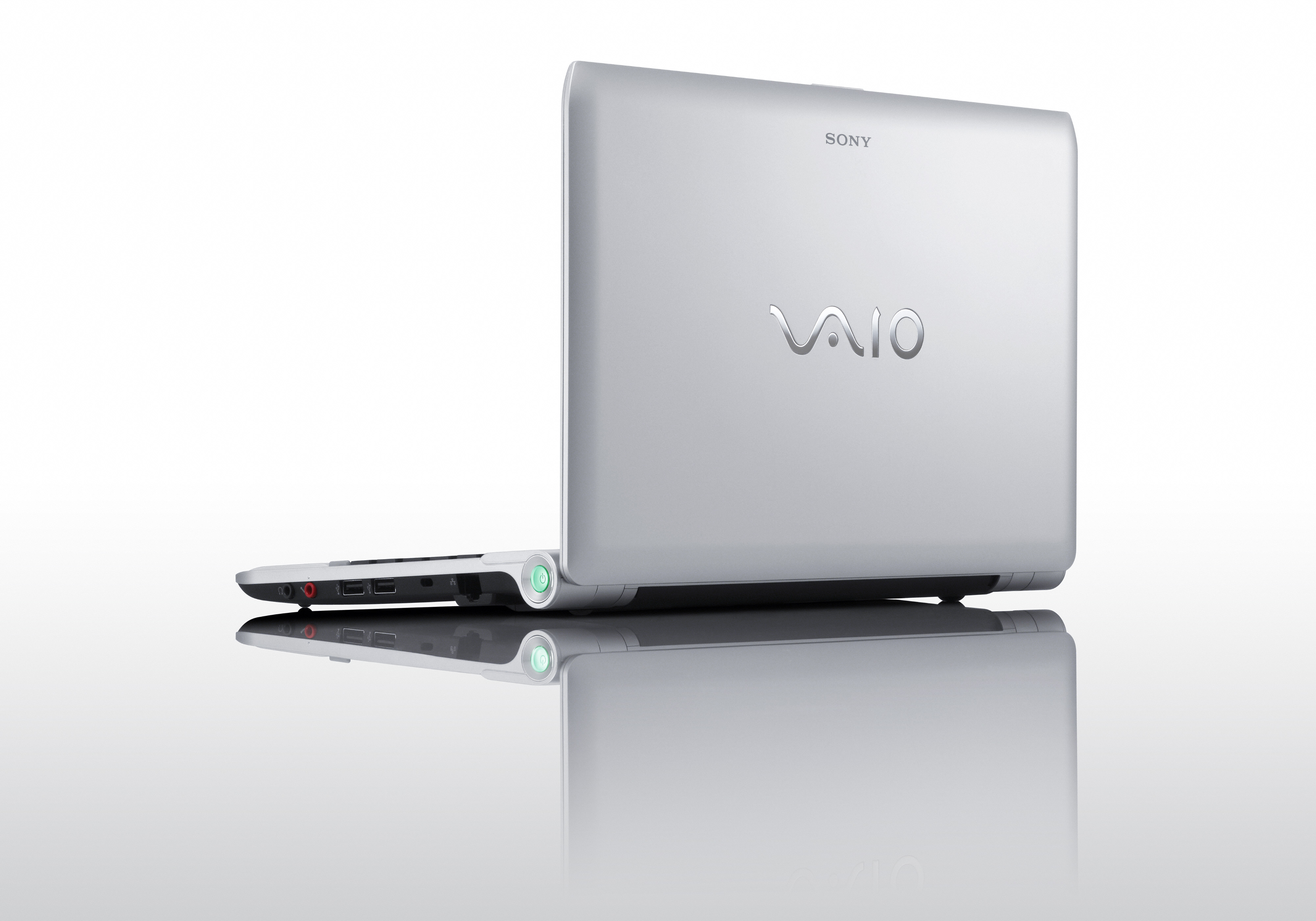 Sony VAIO YB 11.6" Laptops Arrive with AMD Fusion E Processors