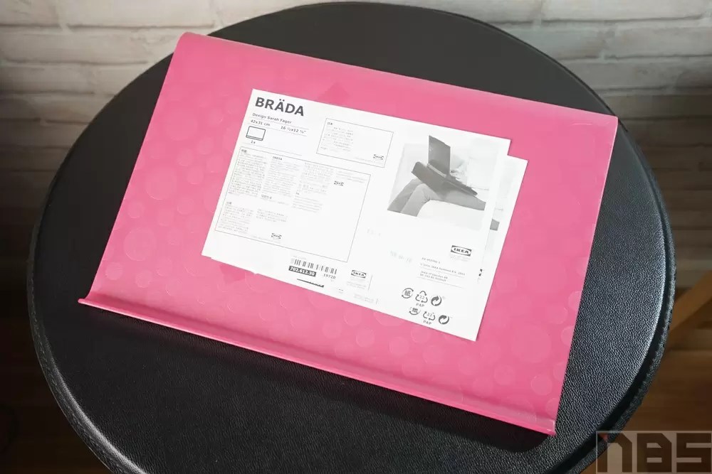 Review IKEA BRADA แท่นรองโน๊ตบุ๊คราคาถูกสุดๆ เพียง 149 บาท !!! รองรับ