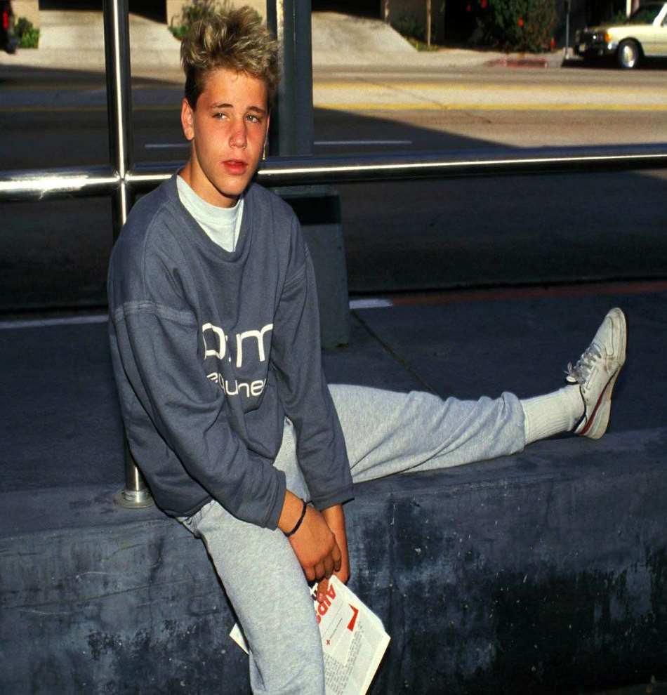 Corey Haim Birthday, Real Name, Age, Weight, Height, Family, Facts