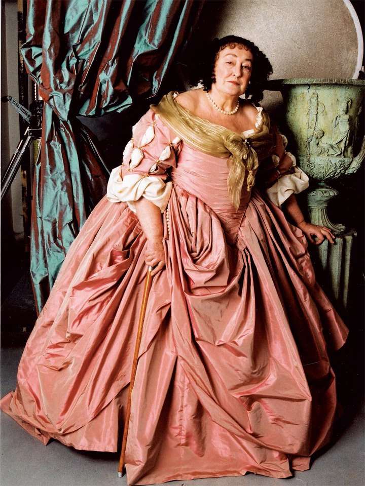 Elizabeth Spriggs Birthday, Real Name, Age, Weight, Height, Family, Facts, Death Cause, Dress