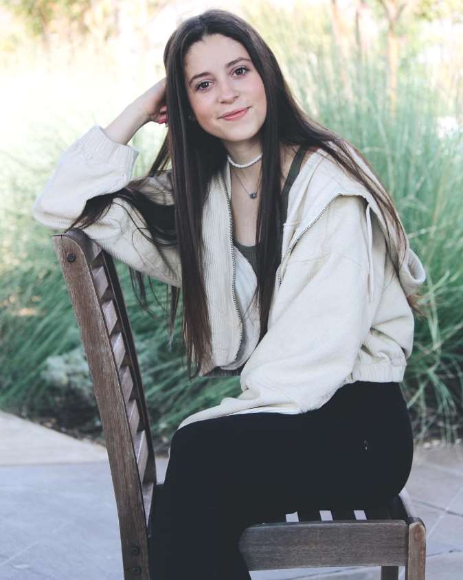 Ashley Newman Birthday, Real Name, Age, Weight, Height, Family, Facts