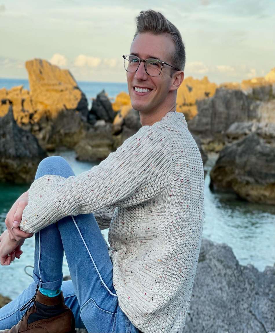 Dylan Hollis Birthday, Real Name, Age, Weight, Height, Family, Facts