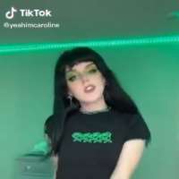 Yeah I m Caroline Birthday, Real Name, Age, Weight, Height, Family