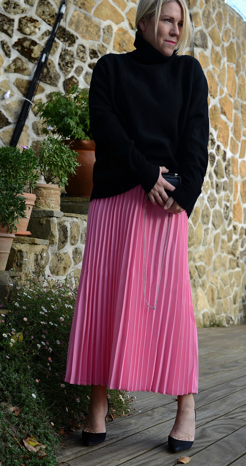 3 ways to wear a pleated skirt Notes From A Stylist