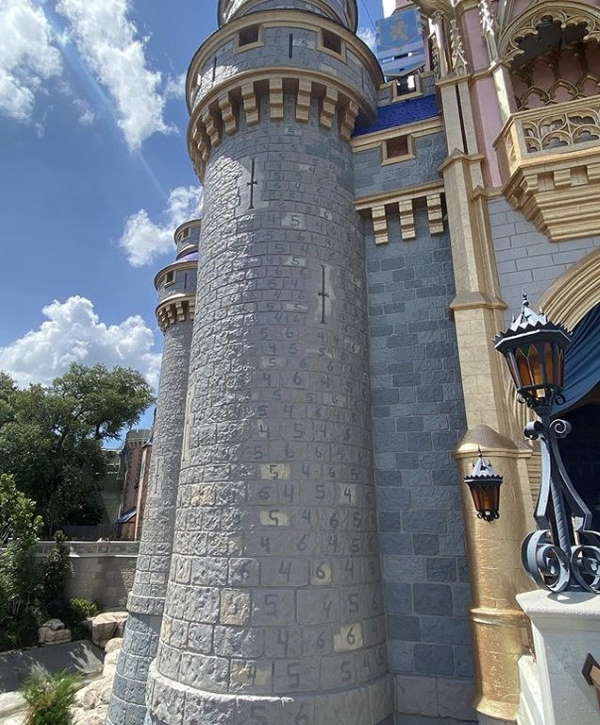 Crews are using a PaintByNumbers system to transform Cinderella Castle Notes from Neverland