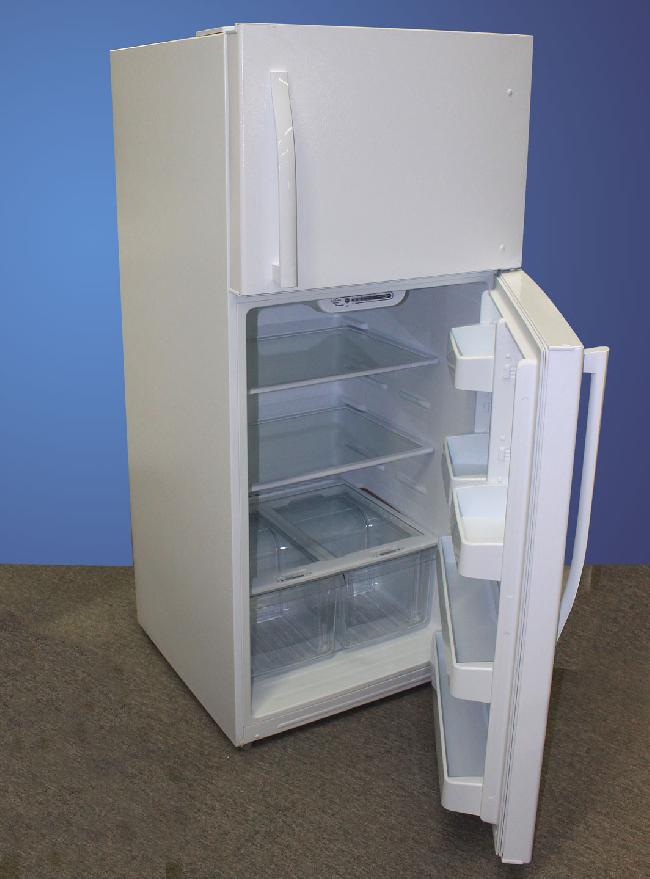 18 Cu Ft Fridge Nothin' Fancy Furniture Warehouse