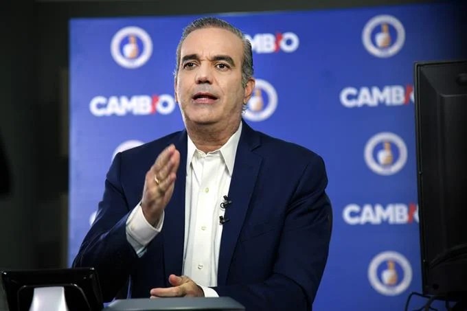 Luis 02 Abinader: El que cometa un error debe pagar ante la justicia; hará reformas tributaria y del Estado