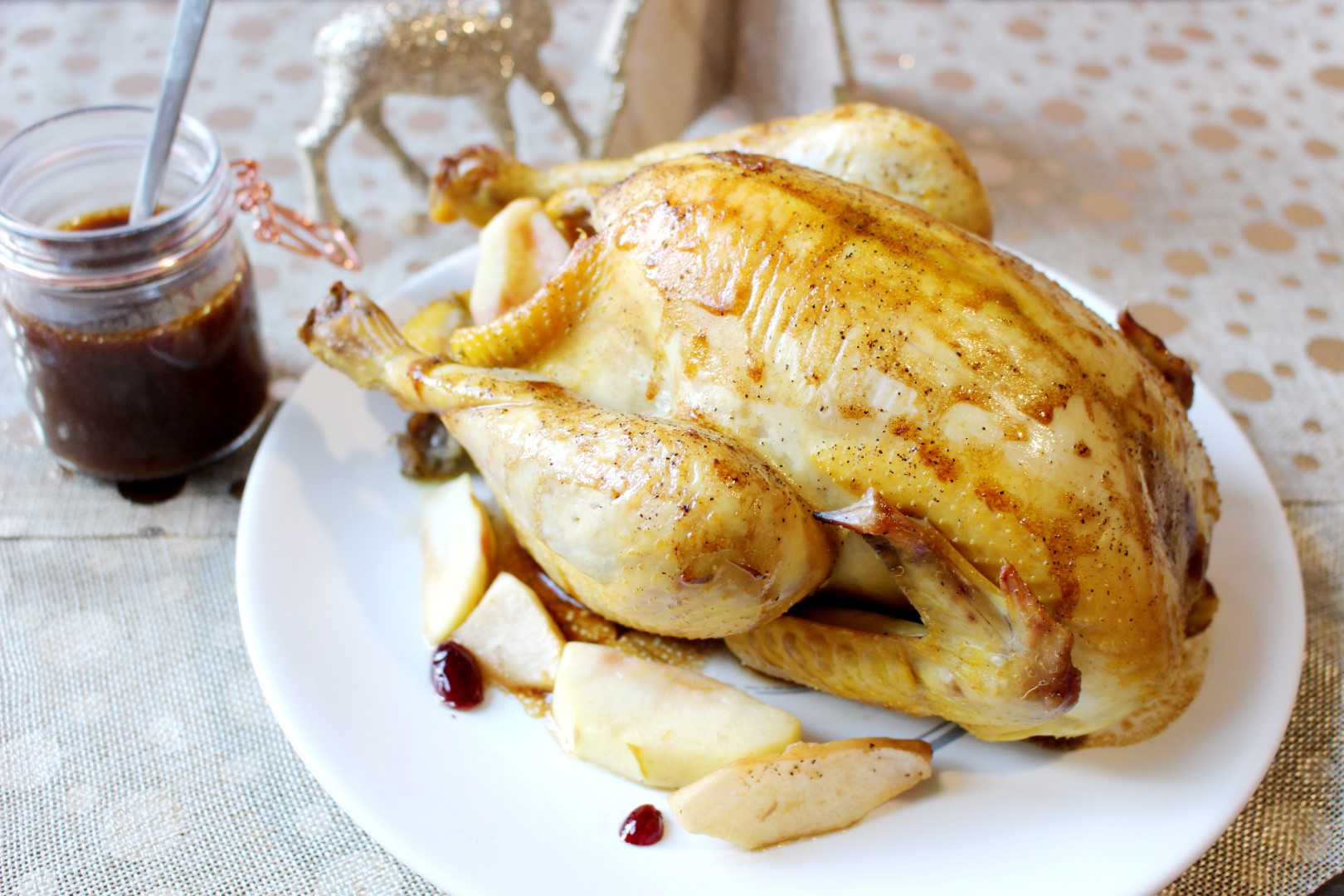 Pollo relleno al horno con manzanas y pasas Not Only Salad Blog