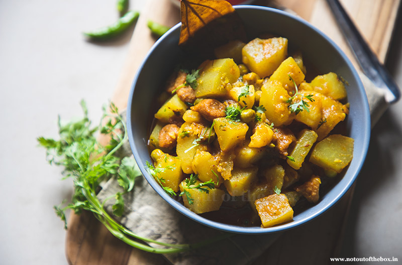 Bengali style SquashPotato Sabji Not Out of the Box