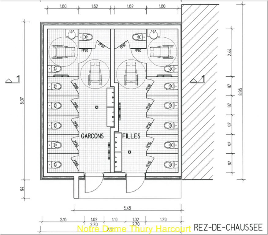 les travaux des nouveaux sanitaires sont en route … Maternelle