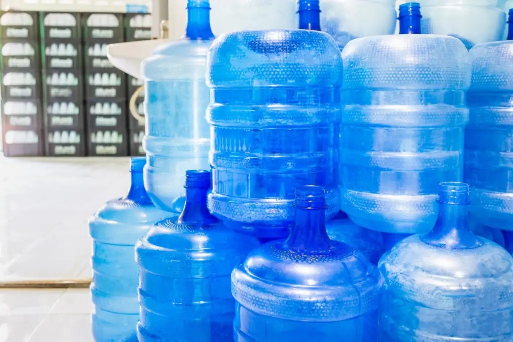 How To Use Stackable Water Jugs For Storage Expert Tips