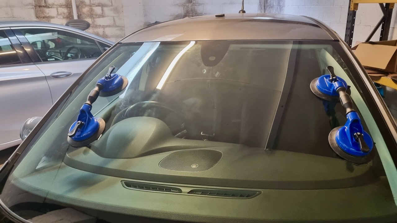 Nottingham Windscreen Repair and Replacement Services