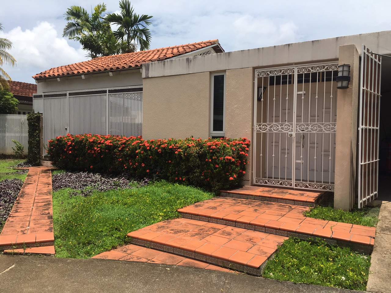 Garden Hills Guaynabo Puerto Rico Fasci Garden