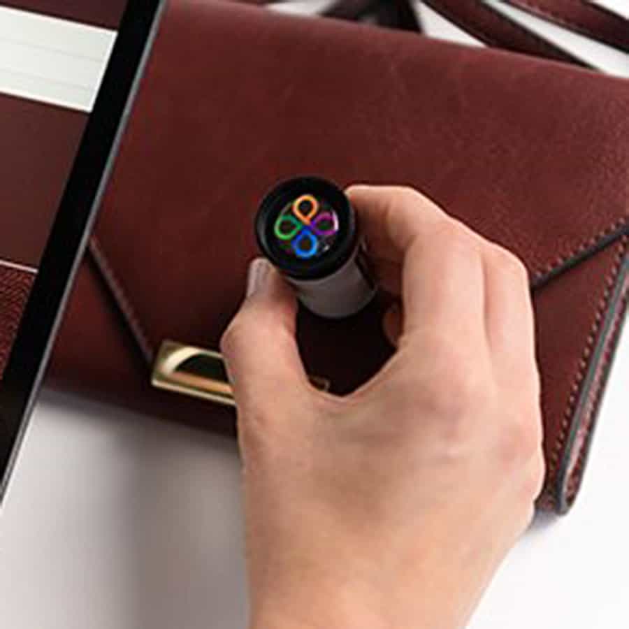 Portable Color Matching Tool -Identify and match paint and digital.