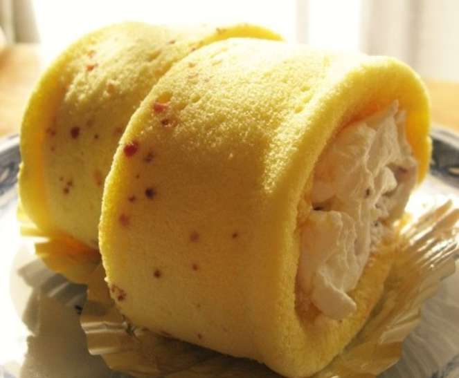 ホット ケーキ ミックス で ロール ケーキ イメージケーキと料理