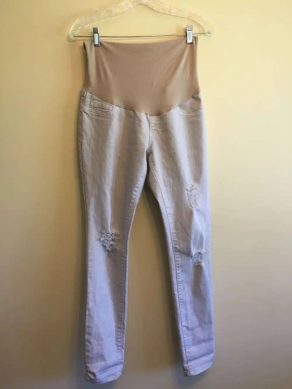 My Maternity Capsule Wardrobe (Spring/Summer) + Free Printable Easy