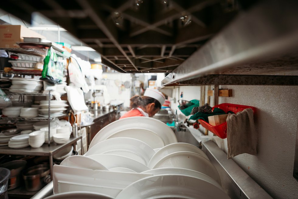 An inside look at the wet, dirty world of Torontos dishwashers NOW