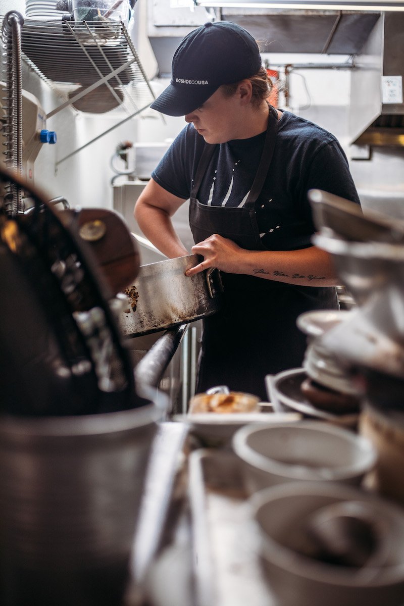 An inside look at the wet, dirty world of Torontos dishwashers NOW
